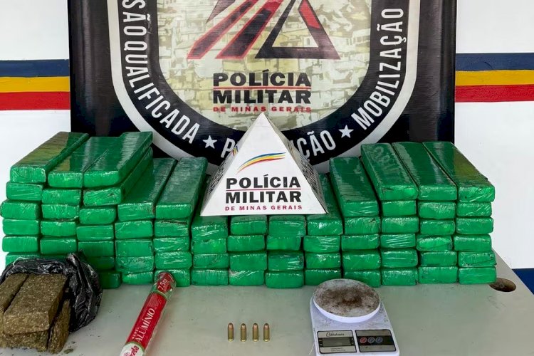 PM acha 70 kg de maconha durante buscas por suspeitos de execução em praça de BH