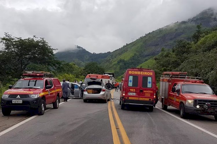 Mais de 10 mortes e dos acidentes em rodovias no Brasil acontecem em MG