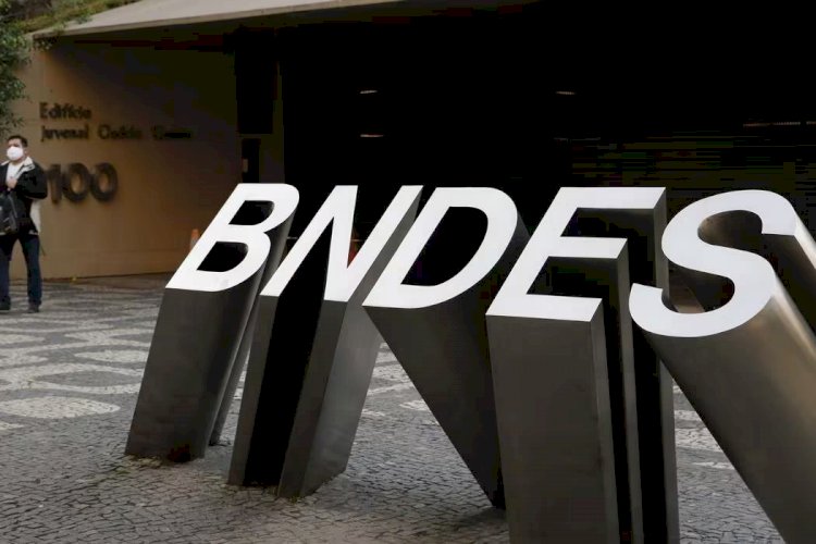 MG e BNDES assinam contrato para concessão de até 2.400 km de rodovias