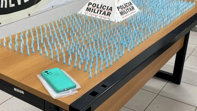 Motorista de aplicativo é preso com quase 700 pinos de cocaína em Santa Luzia