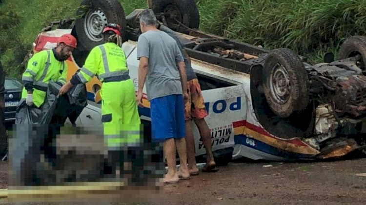 Viatura capota e policial morre em grave acidente na Fernão Dias