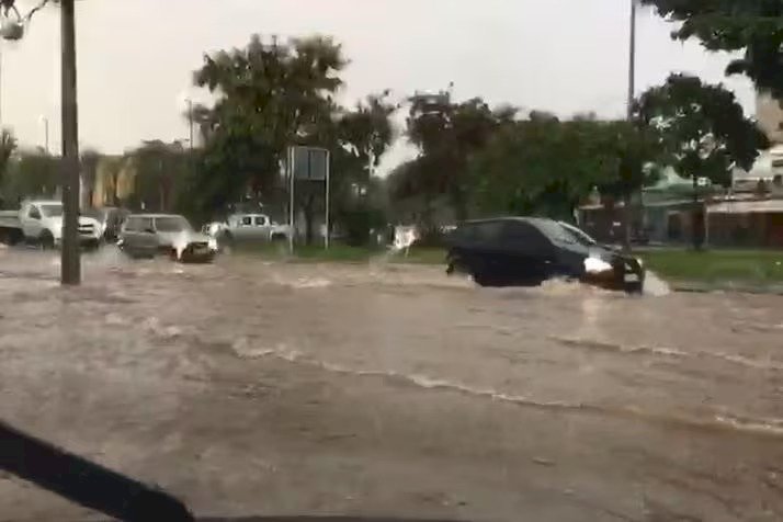 Alerta é atualizado: BH e 712 cidades de MG estão em perigo de chuva violenta