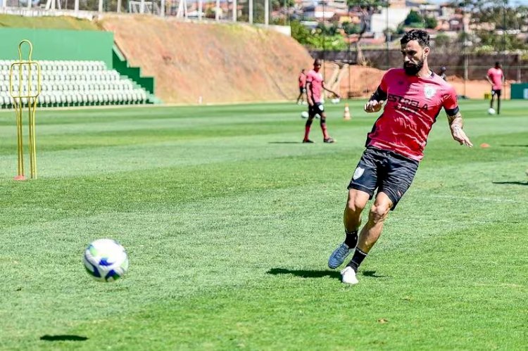 Cobiçado por vários clubes, Mastriani se reapresenta ao América