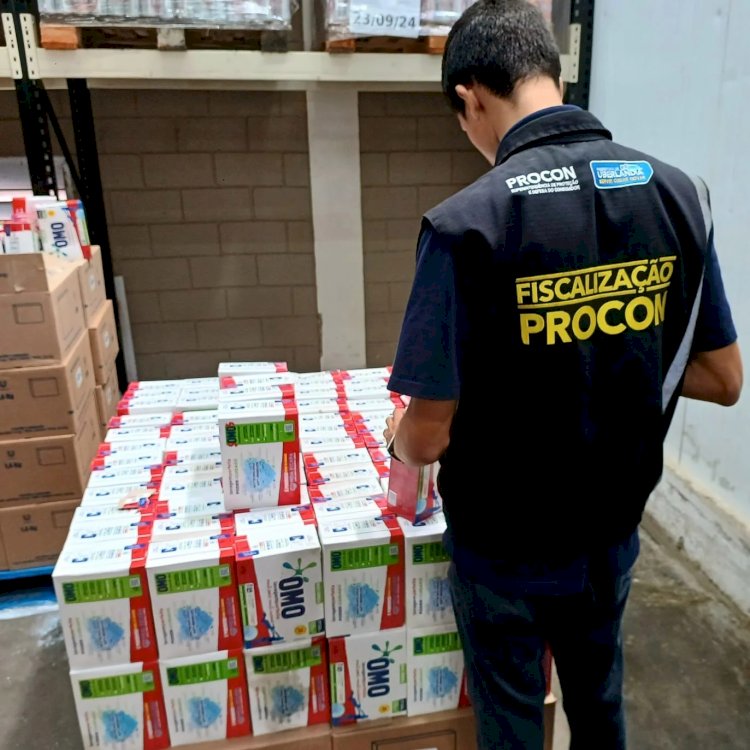 Procon apreende quase 2 toneladas de sabão em pó falso em Uberlândia