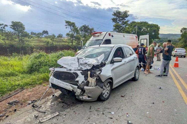 Mulher grávida e menino de 10 anos sofrem acidente em Esmeraldas