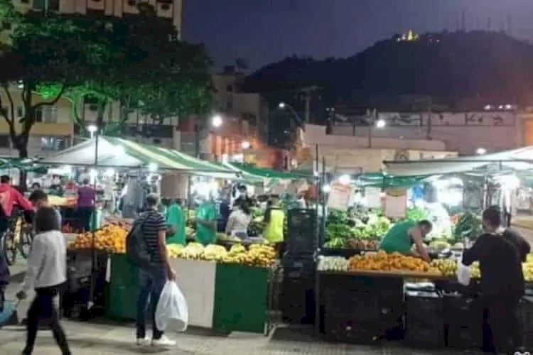 Feira Noturna na Praça Antônio Carlos é cancelada