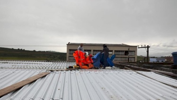 Homem é eletrocutado no sul de Minas ao tentar instalar sistema elétrico no telhado de casa