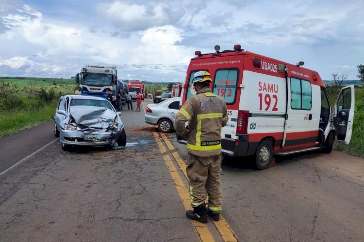 Idosa morre em colisão entre dois carros em Patrocínio, interior de MG