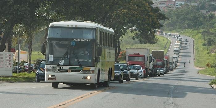 Vai pegar estrada neste domingo? Rodovias mineiras têm 38 interdições; saiba onde