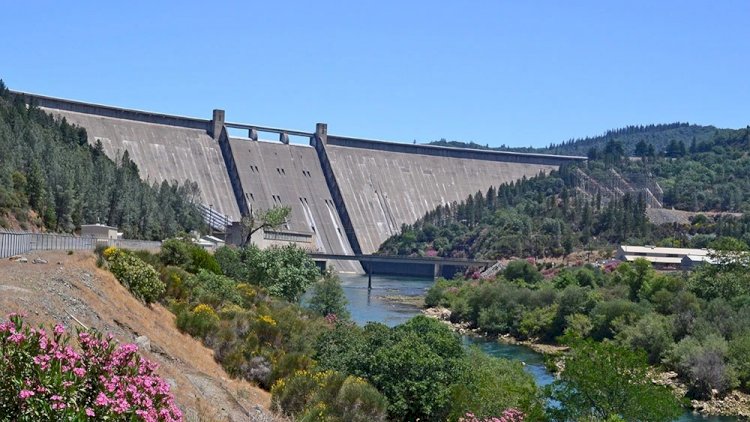 Desabamento de encosta próxima de barragem mata duas crianças nos EUA