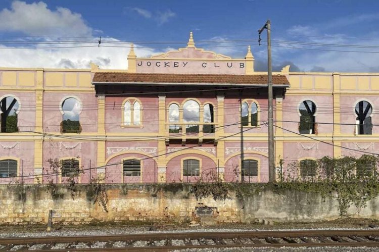 Antigo clube hípico terá quatro condomínios e praça aberta