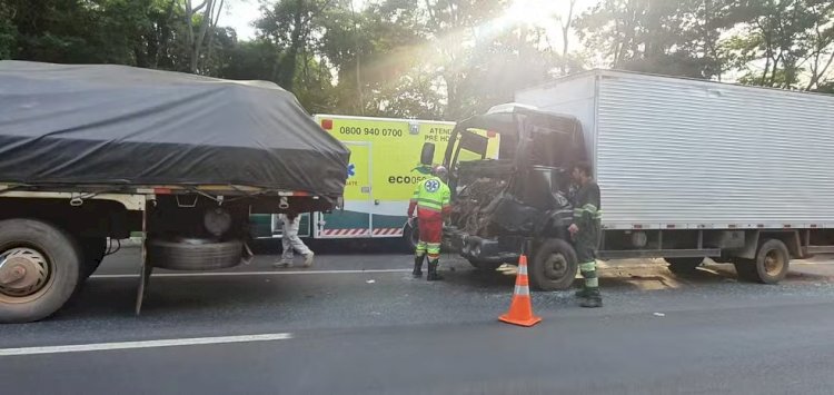 Duas pessoas ficam gravemente feridas em acidente na BR-050, em Uberaba