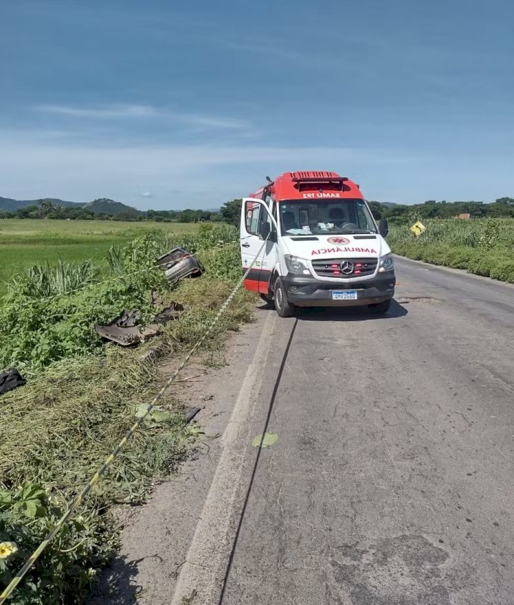 Motociclista morre após colisão frontal com carro na MGC-122, em Porteirinha