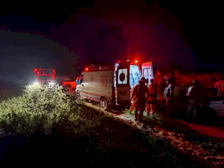 Homem morre após queda de 30m em cachoeira na zona rural de Prata