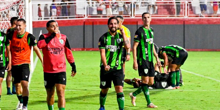 Benítez garante vitória do América em Tombos; na semi Coelho irá encarar o Galo