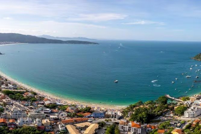 Cidade paradisíaca abre concurso com salários até R$ 21 mil; veja oportunidades