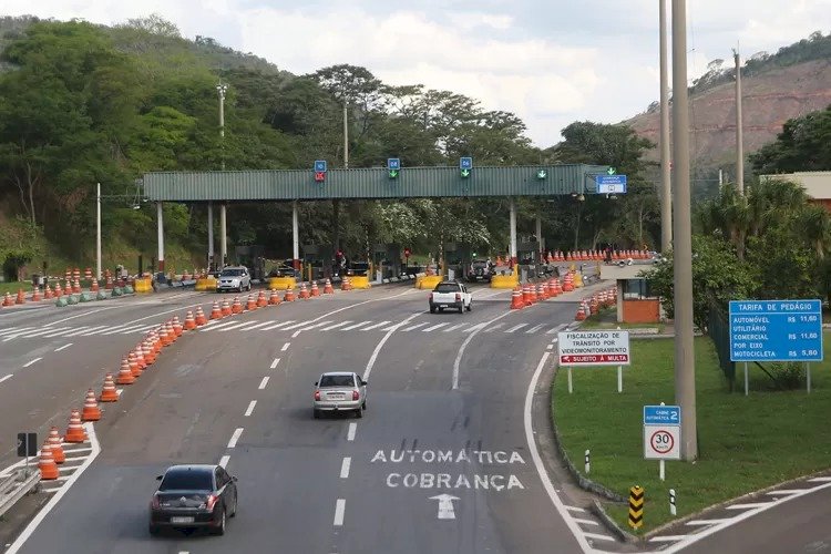 Jovens roubam carro de motorista de aplicativo no Salvaterra; veículo foi recuperado em menos de 30 km