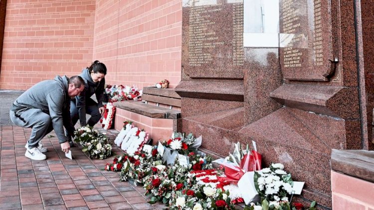 Tragédia de Hillsborough completa 35 anos, e Liverpool homenageia torcedores