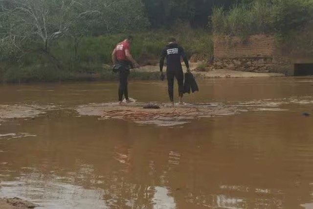 Corpo de adolescente de 15 anos vítima de afogamento é encontrado em MG