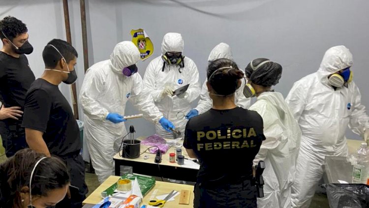 Veja imagens da perícia no caso dos corpos encontrados em barco no Pará