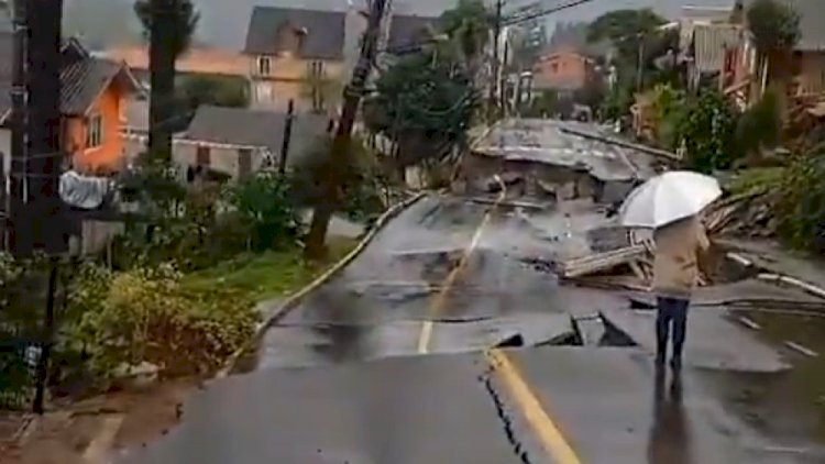 Chuva causa desmoronamento de rua em Gramado (RS); veja fotos