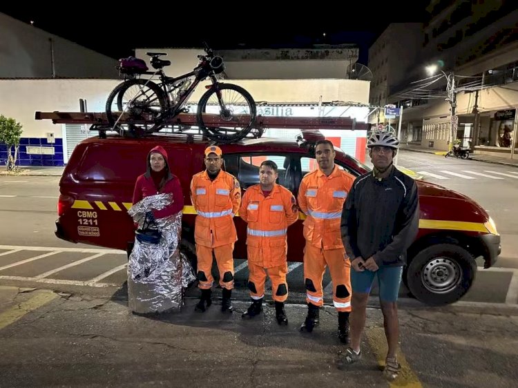 Dupla que se perdeu em trilha é resgatada após quase 10 horas em mata com sinais de hipotermia em MG