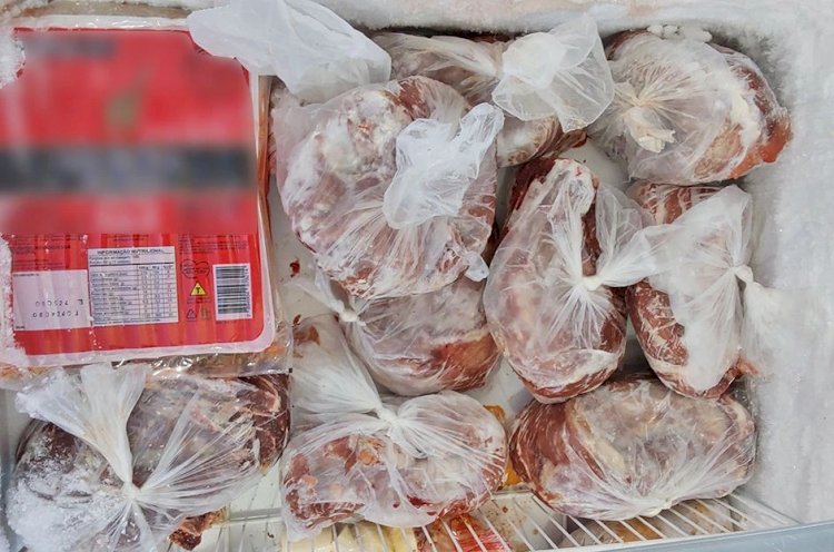 Quase 300 kg de carne imprópria para consumo são apreendidos em Minas Gerais