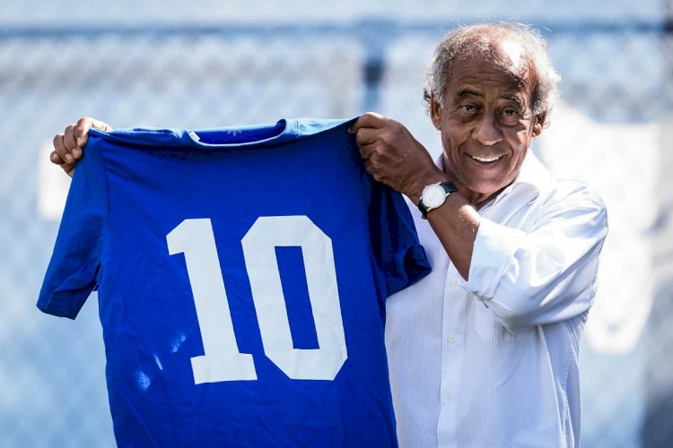 Ídolo do Cruzeiro, Dirceu Lopes dará nome a campo da Toca da Raposa I