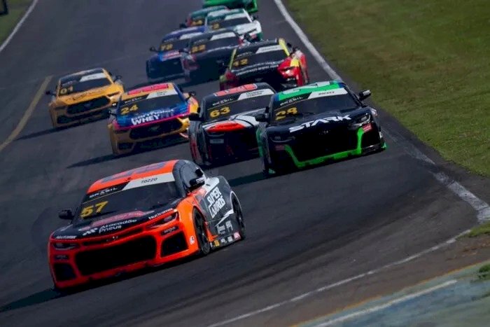 Com Cacá Bueno, prova da Nascar Brasil acontece neste final de semana em Lima Duarte