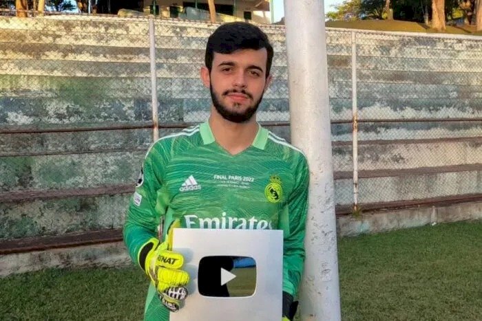 Goleiro da região faz sucesso com vídeos nas redes sociais