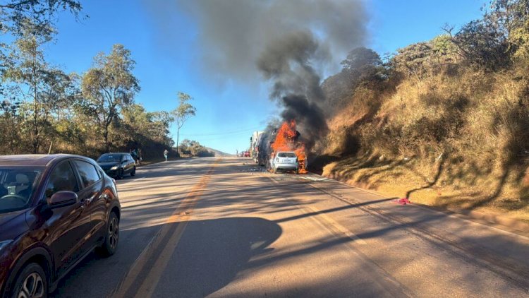 Veja fotos e vídeos do acidente grave que deixou 4 feridos na BR-040