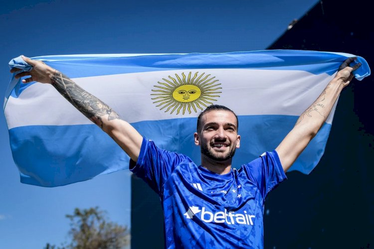 Jogadores do Cruzeiro comemoram título da Argentina na Copa América; veja