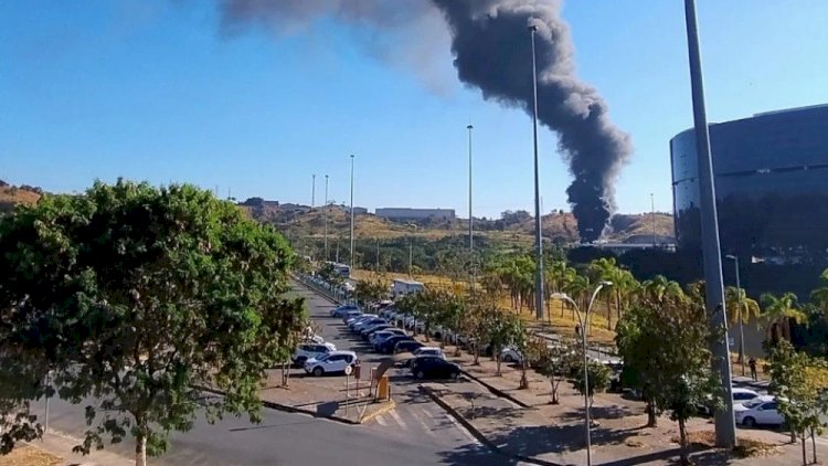 Vídeo: fogo na Cidade Administrativa, em BH, mobiliza bombeiros