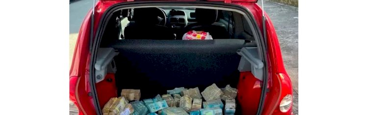 MISTÉRIO Polícia encontra R$ 1,1 milhão em carro abandonado