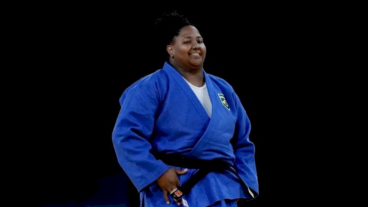 Paris 2024: Beatriz Souza supera francesa, vai à final e garante medalha para o Brasil