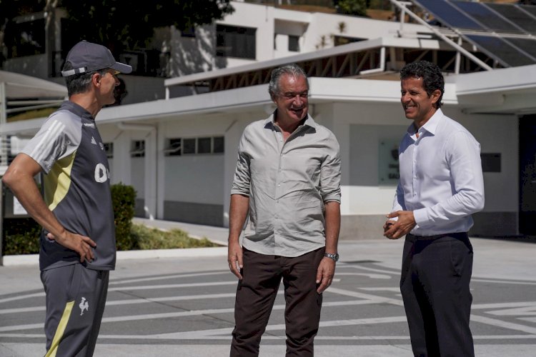 Diretoria do Atlético tem manhã de reuniões na Cidade do Galo