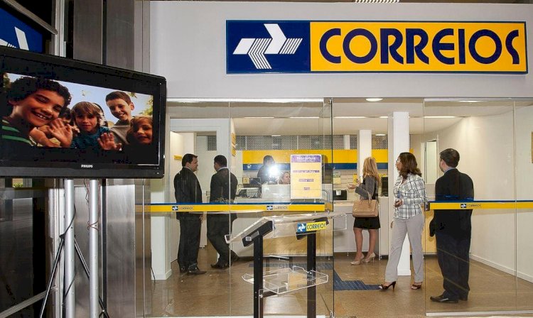 Correios abrem inscrições para concurso público; confira calendário, salários e como se preparar