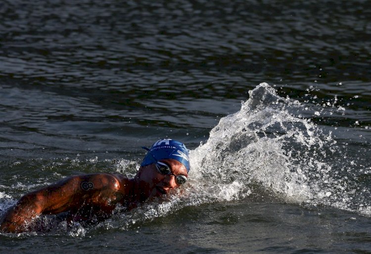 Ana Marcela Cunha termina em quarto lugar na maratona aquática nas Olimpíadas