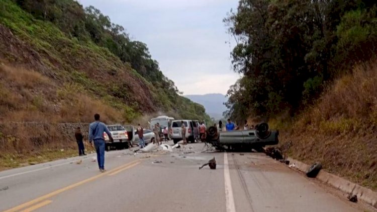 Uma pessoa morre, e motociclista amputa braço e perna em acidente a caminho de Ouro Preto