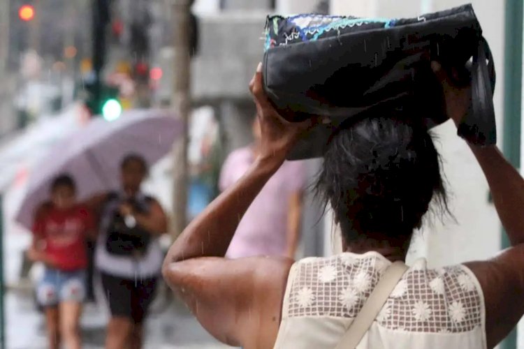 Chuva e frio marcam início da semana em Juiz de Fora; confira a previsão para os próximos dias