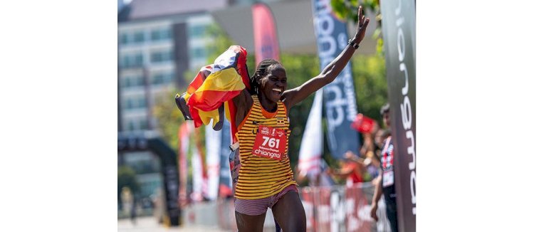 Atleta das Olimpíadas de Paris morre após ex-namorado atear fogo em seu corpo