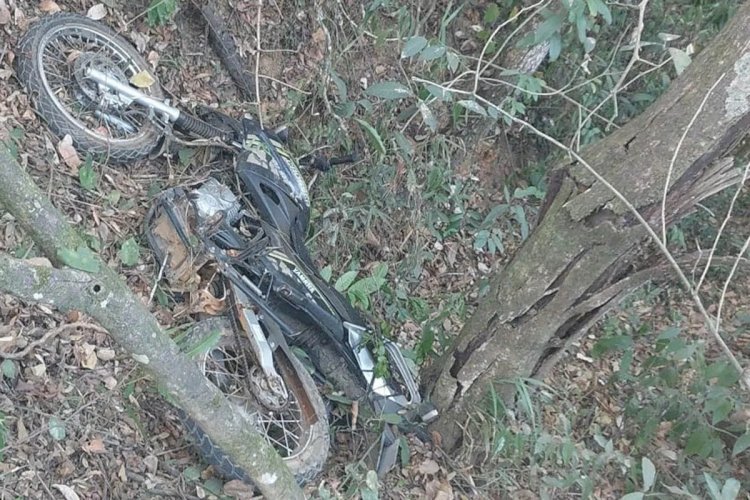 Homem morre em acidente com moto na BR-265