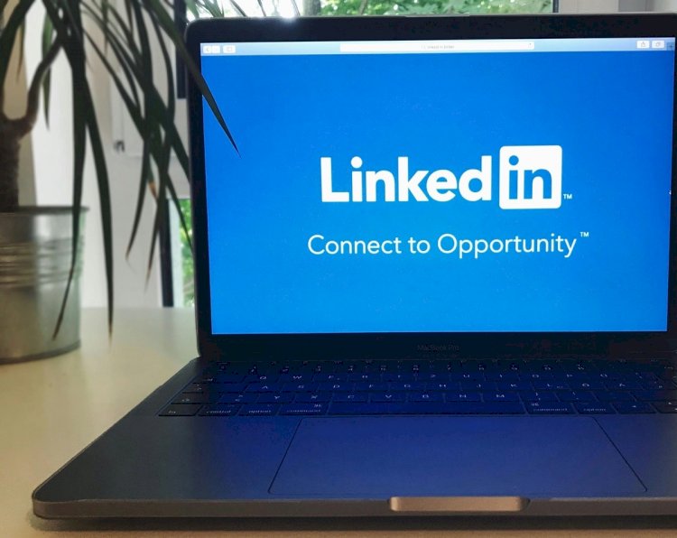 O LinkedIn está utilizando seus dados para treinar IA; saiba como impedir