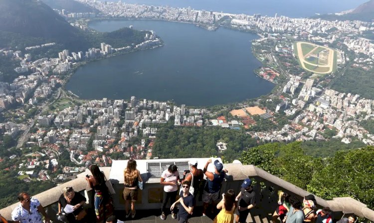 Gastos de estrangeiros no Brasil chegam a R$ 26 bilhões em 2024