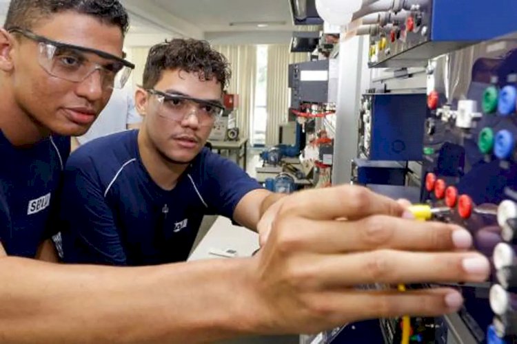 Trilhas de Futuro abre quase 10 mil vagas para estudantes de JF e outros municípios