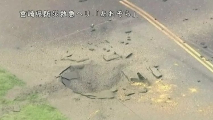 Vídeo: veja o momento em que bomba da Segunda Guerra Mundial explode em aeroporto do Japão