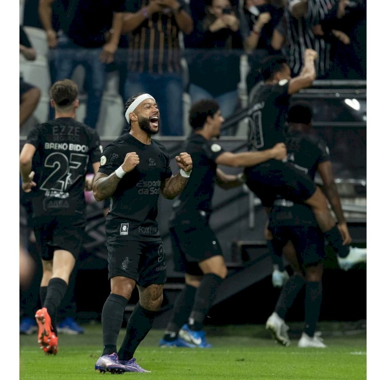 Saiba como fica o Corinthians no Brasileirão após goleada contra o Athletico-PR