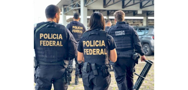 PF prende dois homens com R$ 500 mil em Niterói (RJ) em operação contra crimes eleitorais