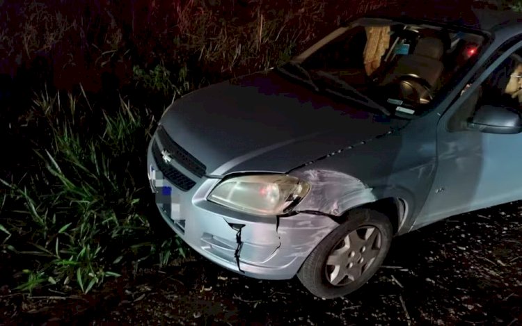 Oito pessoas ficam feridas após dois carros baterem de frente e atingirem um terceiro em rodovia de MG