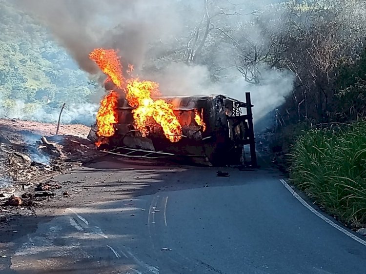 Caminhão-tanque pega fogo e deixa um morto em rodovia de MG